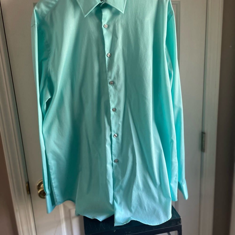 Beautiful light teal Van Heusen